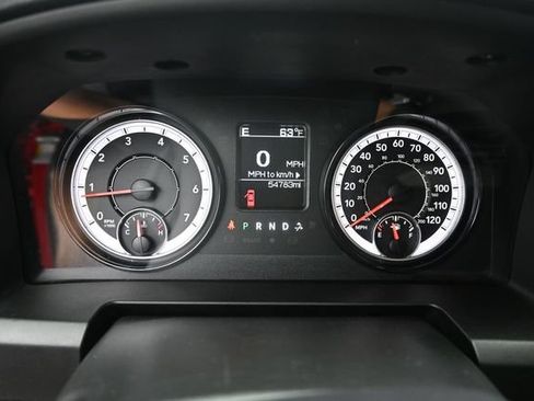 Used 2024 RAM 1500 Warlock AWD/4WD image 27