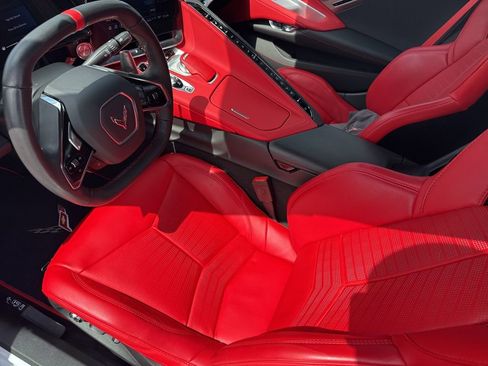 Used 2022 Chevrolet Corvette Stingray Preferred Conv w/ Z51 Performance Package image 11