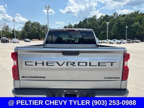 Used 2024 Chevrolet Silverado 1500 Custom w/ Turbomax Blackout Package AWD/4WD image 6