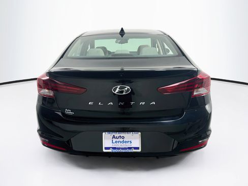 Used 2020 Hyundai Elantra Value Edition FWD image 6