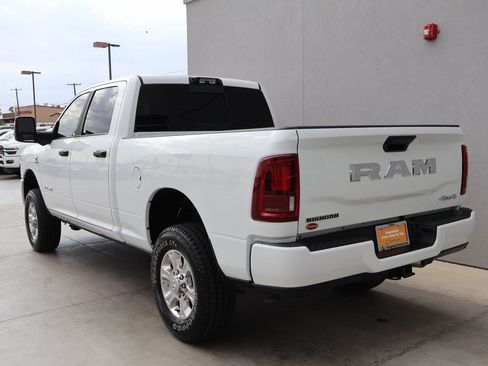 Used 2026 RAM 2500 Big Horn AWD/4WD image 3