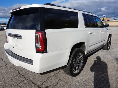 Used 2019 GMC Yukon XL Denali w/ Denali Ultimate Package image 6
