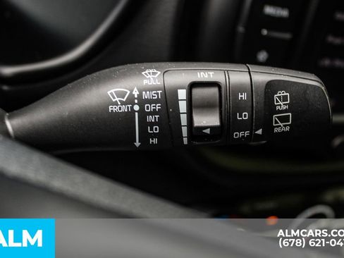 Used 2025 Kia Soul LX w/ LX Technology Package FWD image 29