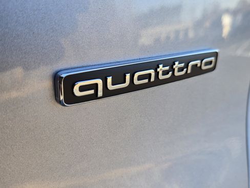New 2025 Audi Q5 Premium Plus image 11