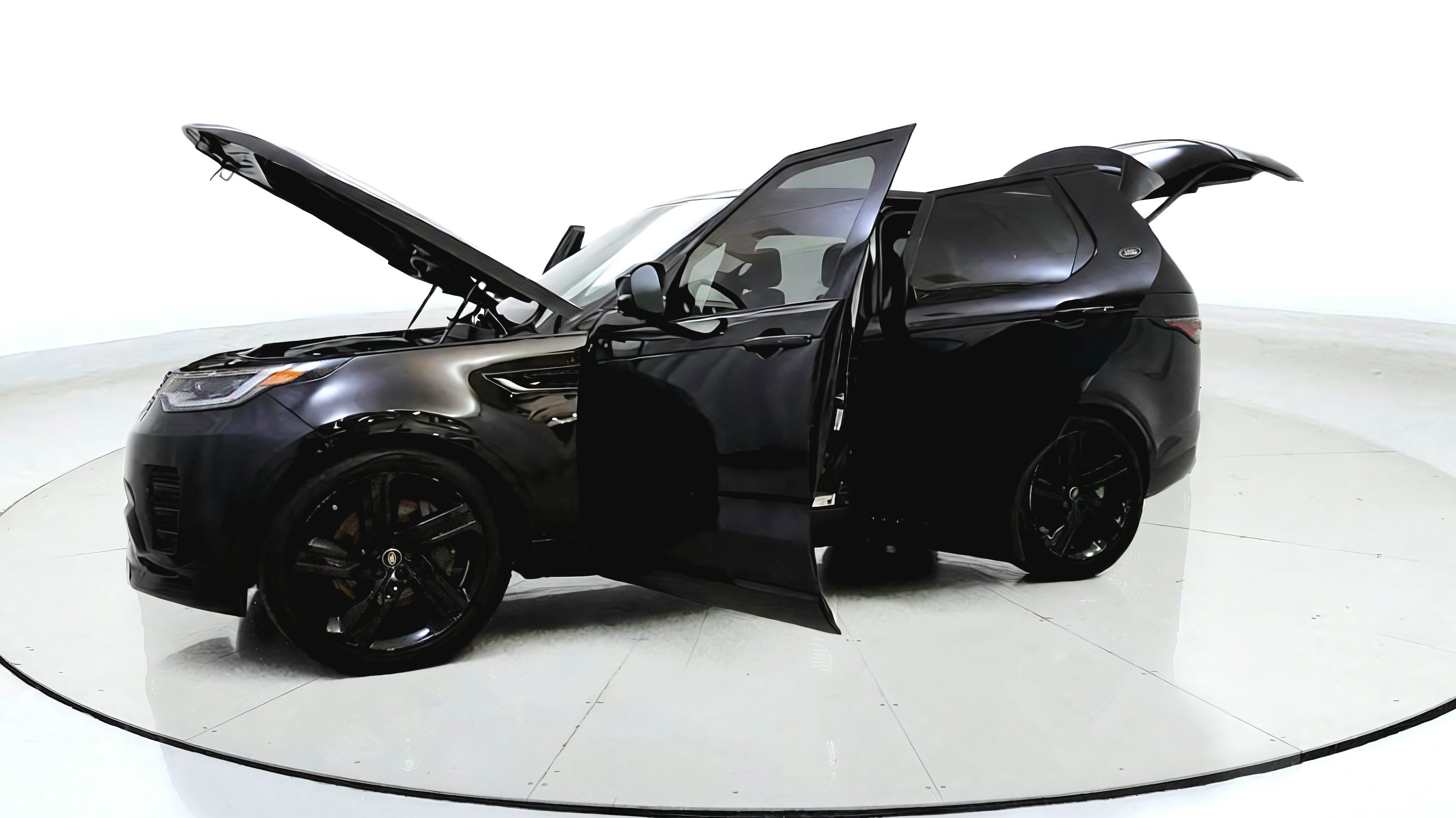 Used 2024 Land Rover Discovery Dynamic SE AWD/4WD image 11
