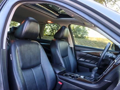 Used 2018 INFINITI Q50 Luxe RWD image 20