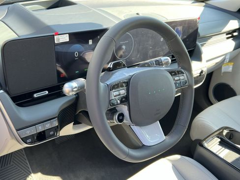 New 2026 Hyundai Ioniq 5 Limited image 16