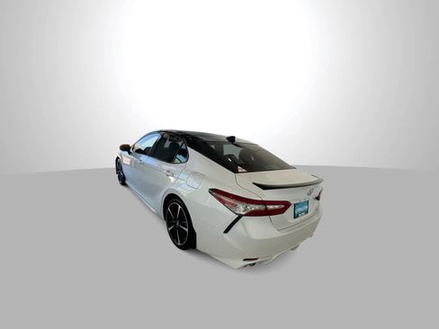 Used 2018 Toyota Camry XSE w/ Driver Assist Package FWD image 6