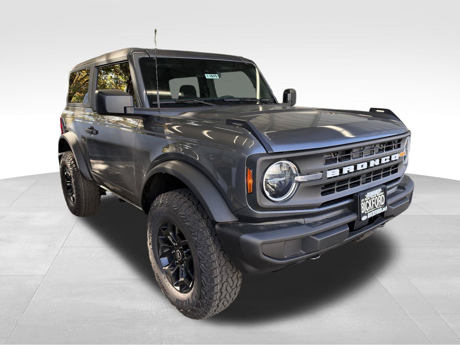 Used 2025 Ford Bronco 2-Door AWD/4WD image 3