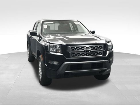 Used 2023 Nissan Frontier SV w/ SV Convenience Package AWD/4WD image 8