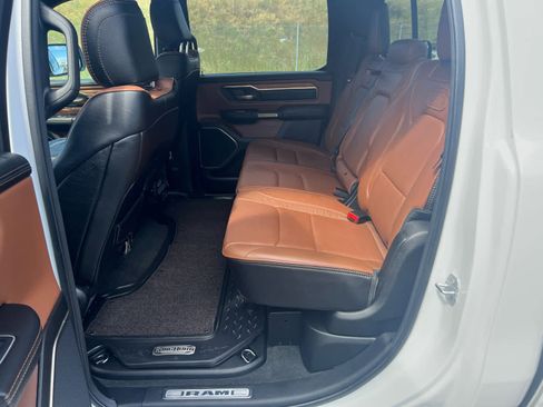 Used 2023 RAM 1500 Limited image 12