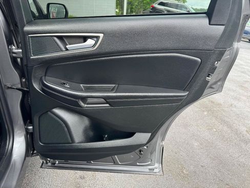 Used 2024 Ford Edge SEL w/ Cargo Accessory Package AWD/4WD image 25