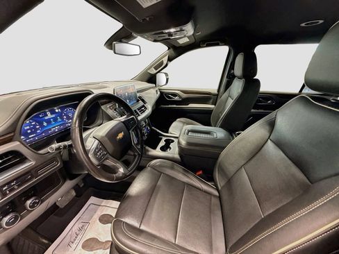 Used 2022 Chevrolet Tahoe Premier AWD/4WD image 22