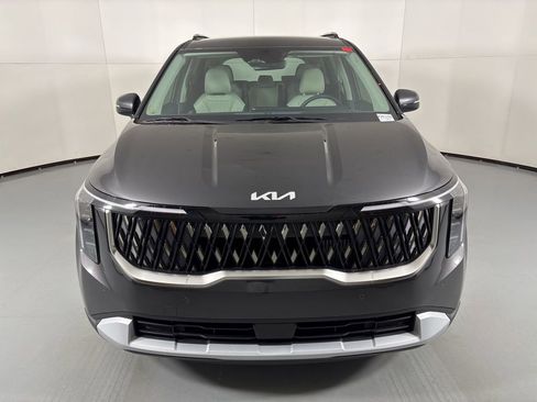 New 2026 Kia Carnival EX image 3