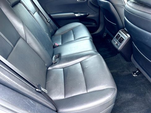 Used 2018 Toyota Avalon XLE Premium image 13