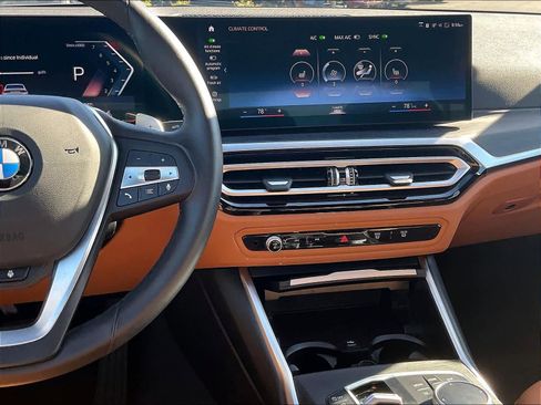 Used 2024 BMW 330i xDrive Sedan w/ Premium Package AWD/4WD image 8