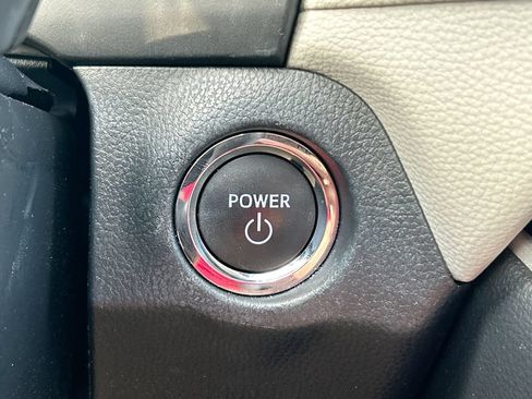 Used 2024 Toyota RAV4 XLE w/ Convenience Package AWD/4WD image 19