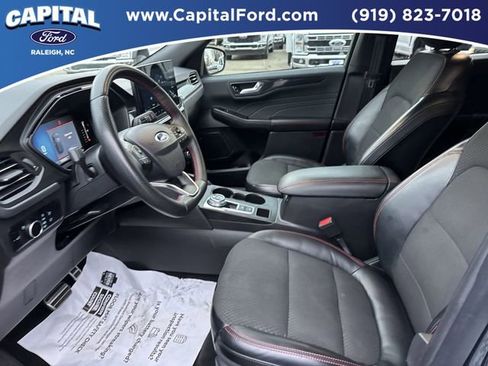 Certified 2024 Ford Escape ST-Line w/ Tech Pack #1 image 17