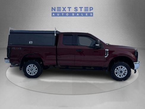 Used 2017 Ford F250 XLT w/ XLT Value Package image 9