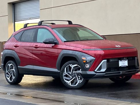 New 2026 Hyundai Kona SEL Premium image 2