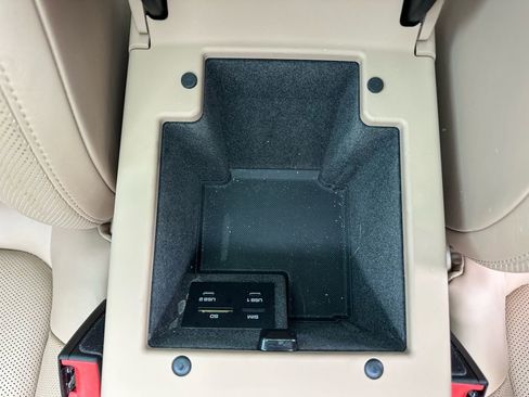 Certified 2023 Porsche Macan image 29