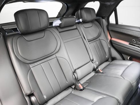 Used 2025 Land Rover Range Rover Sport Autobiography image 7