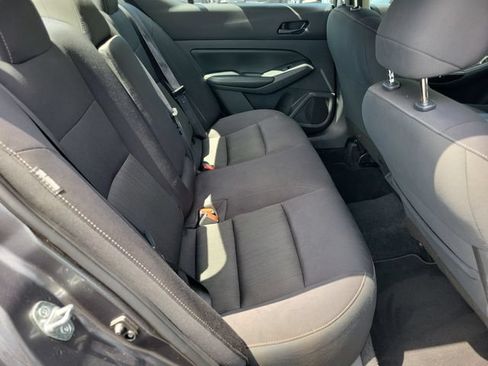 Used 2024 Nissan Altima 2.5 SV FWD image 18
