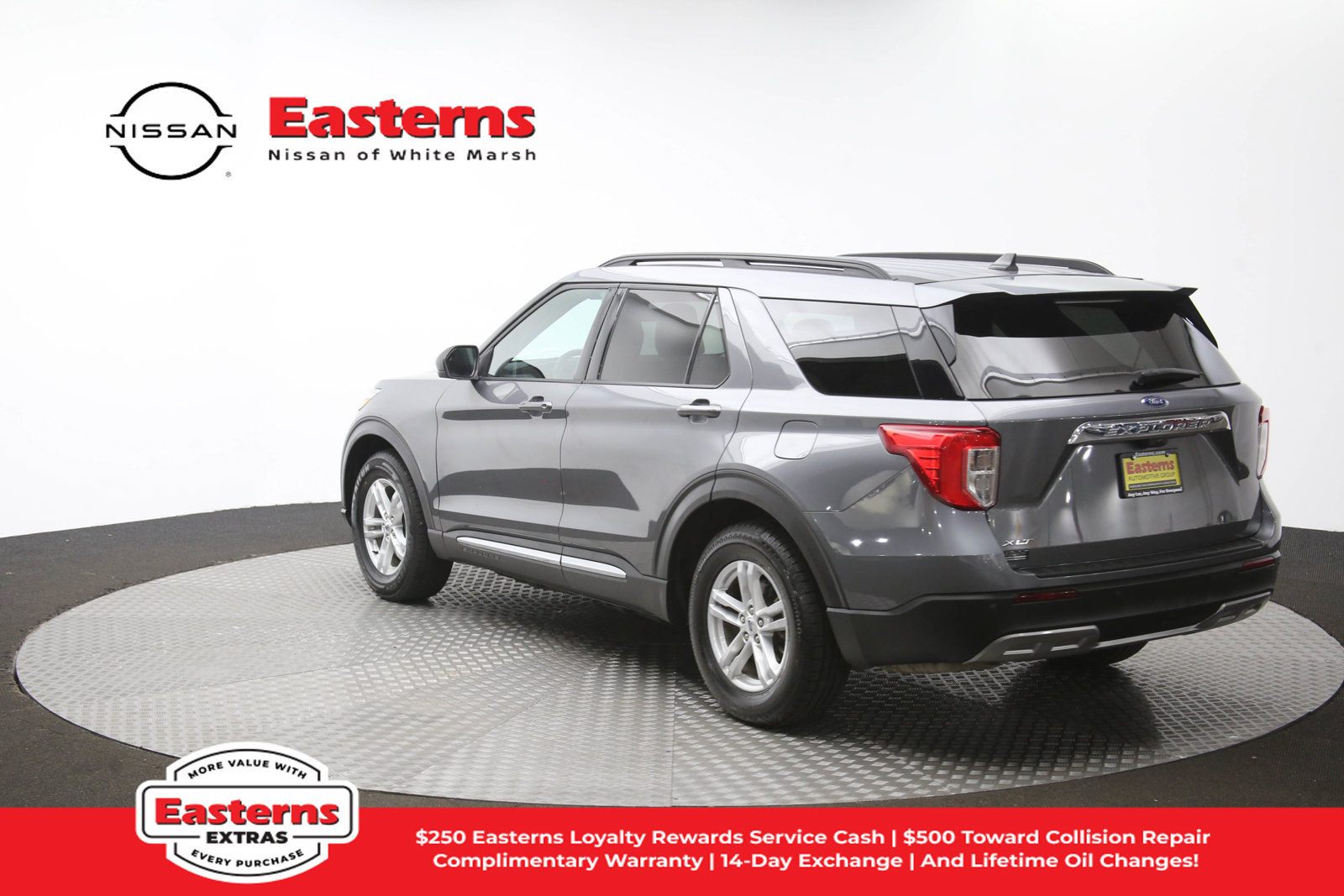 Used 2023 Ford Explorer XLT w/ Equipment Group 202A RWD image 64