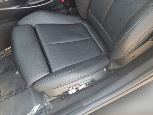 Used 2018 BMW 330e image 29