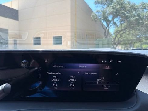 Used 2025 Buick Encore GX Preferred FWD image 10