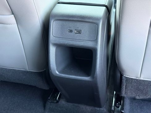 Used 2025 Buick Envista Avenir FWD image 17