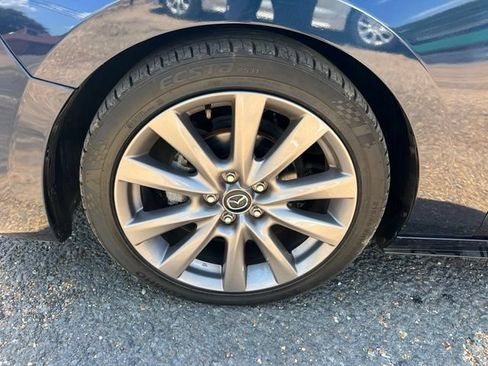Used 2021 MAZDA MAZDA3 s FWD image 9