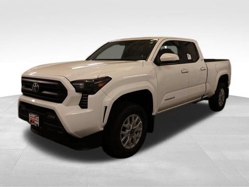 New 2026 Toyota Tacoma SR5 AWD/4WD image 5