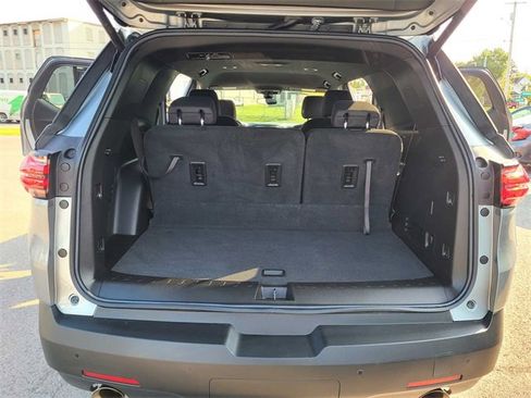 Used 2023 Chevrolet Traverse LT image 26