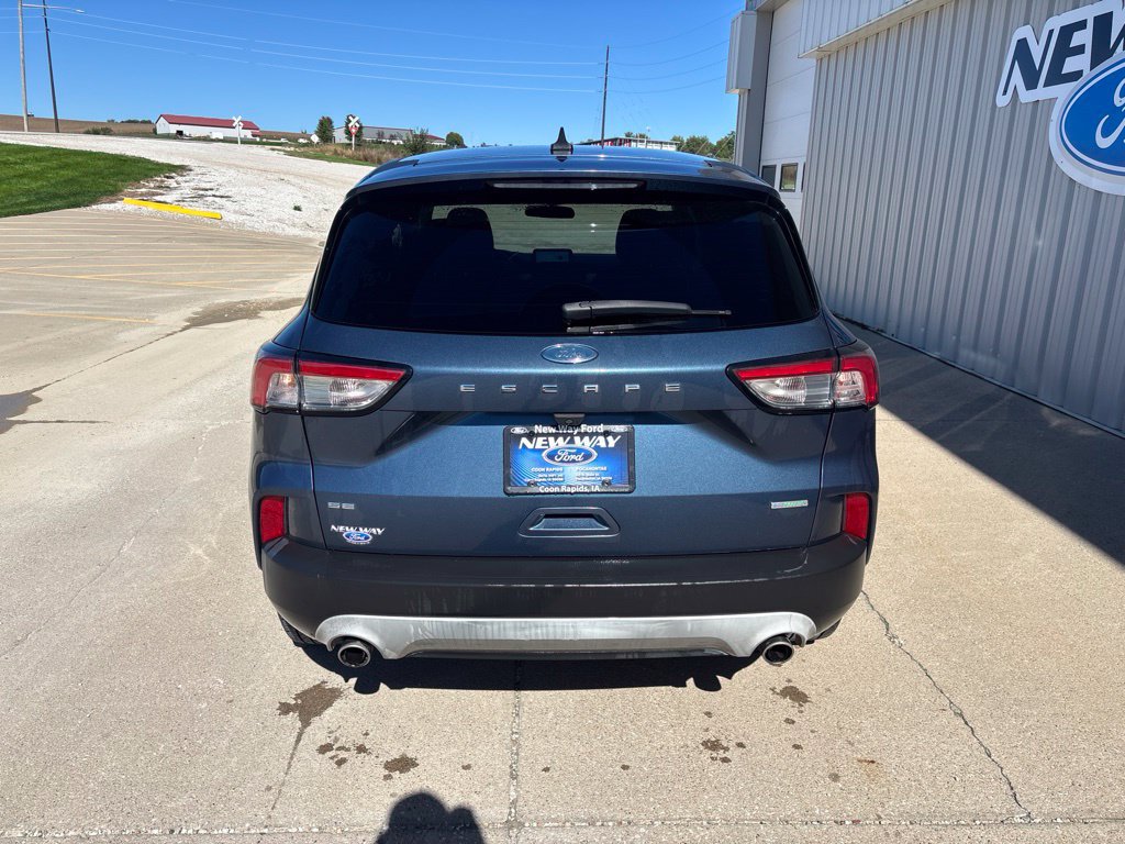 Used 2020 Ford Escape SE FWD image 5