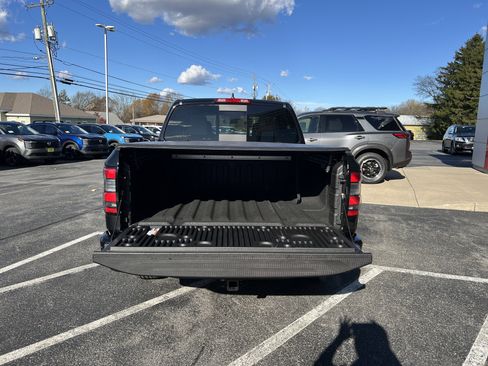 New 2026 Nissan Frontier SV w/ SV Convenience Package image 7