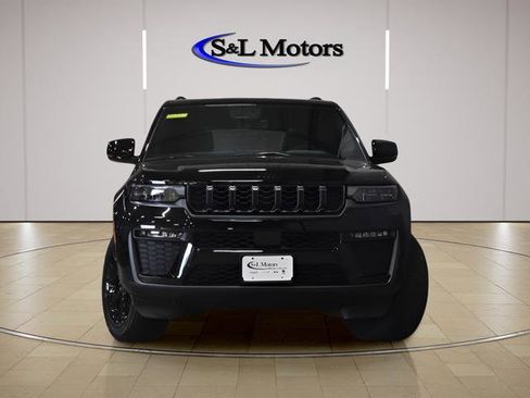 New 2026 Jeep Grand Cherokee Limited w/ Limited Altitude Package AWD/4WD image 5