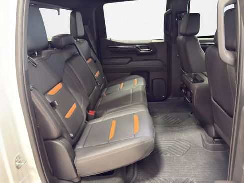 Used 2024 GMC Sierra 1500 AT4 w/ Technology Package image 27