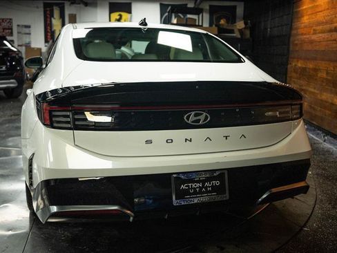 Used 2025 Hyundai Sonata SEL FWD image 6