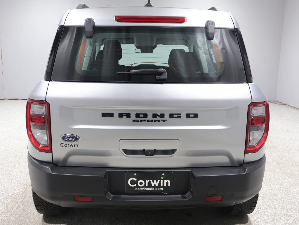 Used 2023 Ford Bronco Sport AWD/4WD image 3