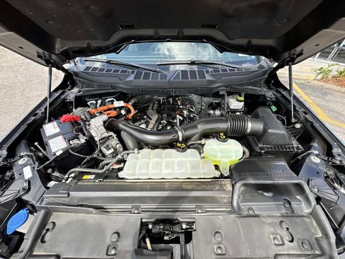 Used 2024 Ford F150 XLT w/ Mobile Office Package image 3