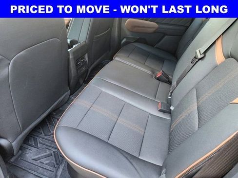 Used 2023 GMC Canyon AT4 image 31