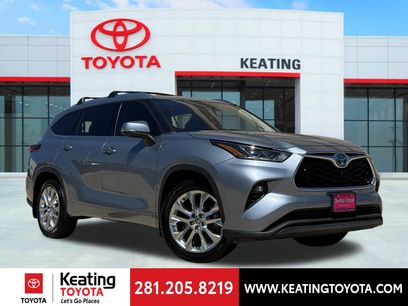 Used 2024 Toyota Highlander Limited