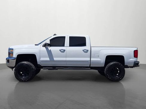 Used 2015 Chevrolet Silverado 2500 LTZ w/ Duramax Plus Package AWD/4WD image 3