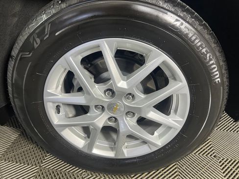 Certified 2024 Chevrolet Equinox LT AWD/4WD image 32
