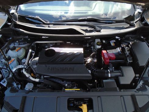 Used 2023 Nissan Rogue SV FWD image 16