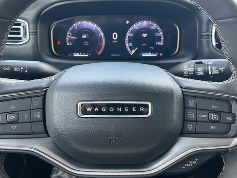 Used 2023 Jeep Wagoneer Series II w/ Convenience Group I AWD/4WD image 22