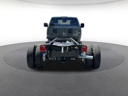 New 2026 RAM 5500 Tradesman AWD/4WD image 4