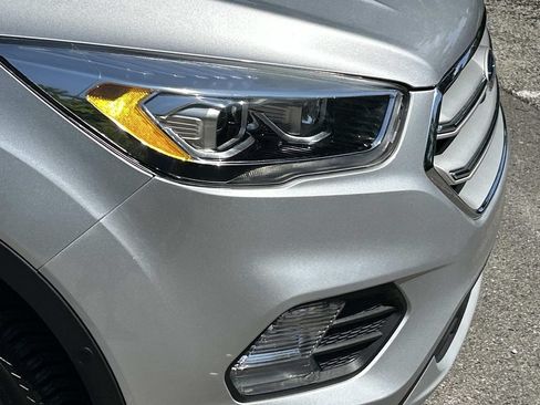 Used 2018 Ford Escape Titanium AWD/4WD image 10