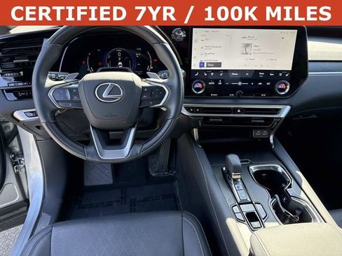 Used 2023 Lexus RX 350 w/ Accessory Package (2T) AWD/4WD image 18